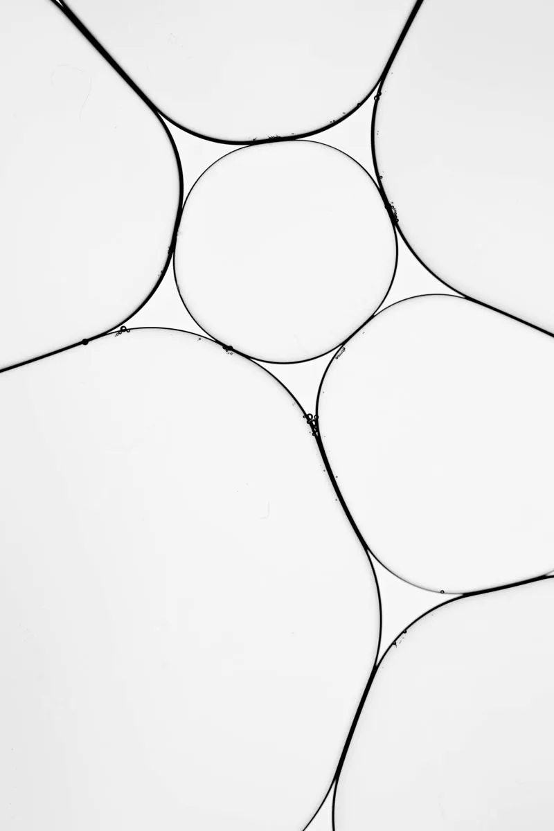 Clean bubble grid abstract — BIOHACKER